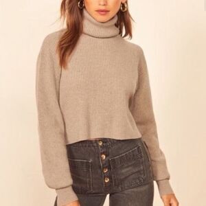 Reformation Luisa Cropped Ribbed Fisherman Cashmere Turtleneck Soft Sweater Tan